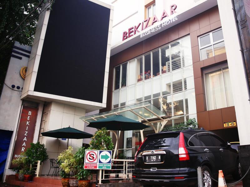 Bekizaar Hotel Surabaya Exterior photo