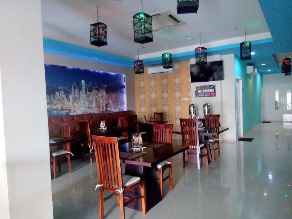Bekizaar Hotel Surabaya Exterior photo